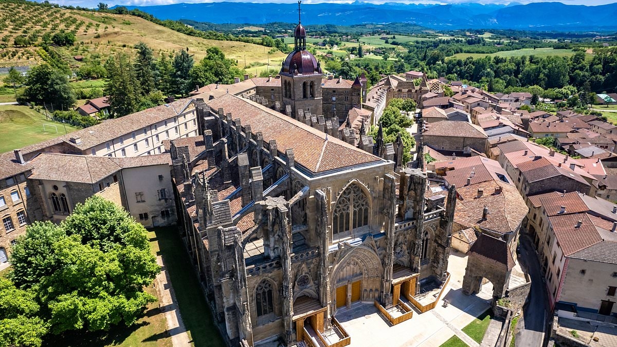 France's best village revealed and the residents are desperate for tourists to visit