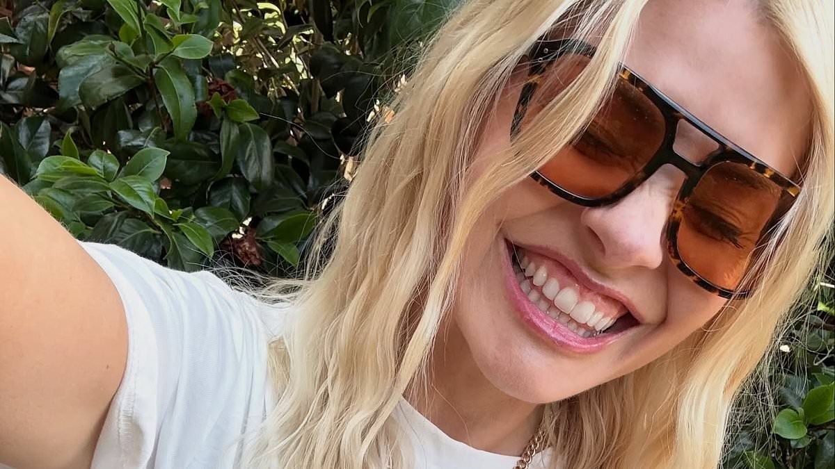 Holly Willoughby just made slogan t-shirts this season's festival must have - shop the best cool-girl styles on the high street