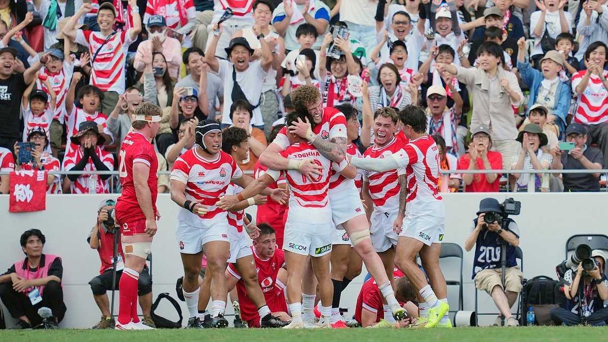 Japan 24-19 Wales: Welsh losing run extends to 18 Tests after desperate defeat by Eddie Jones' side