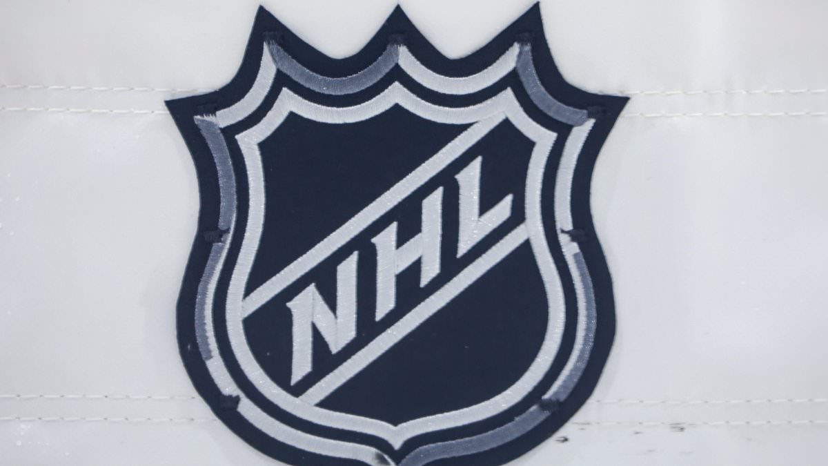 BREAKING NEWS Ex-NHL star and radio host Lyndon Byers dies at 61