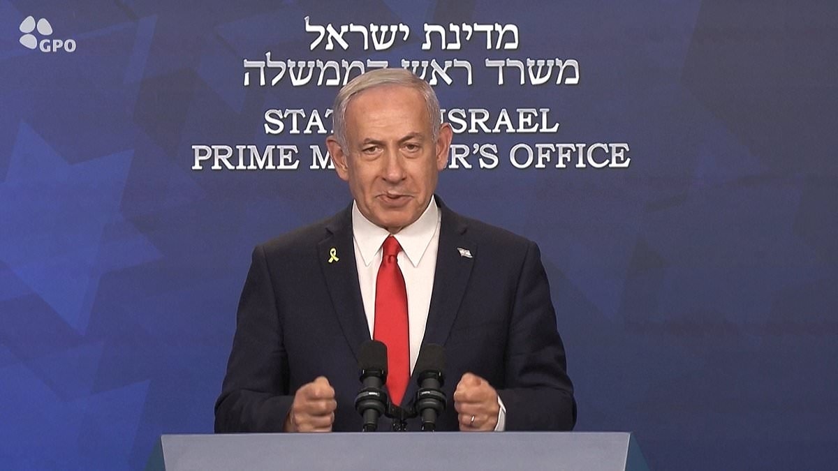 BREAKING NEWS Benjamin Netanyahu UNLEASHES on Australia in stunning broadside as furious Israeli Prime Minister condemns East Melbourne synagogue arson attack