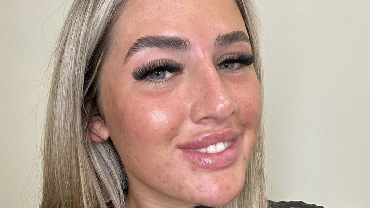 I had fake eyelashes, bleach blonde hair and extensions - but I ditched it all for a glow-down and I'm happier than ever