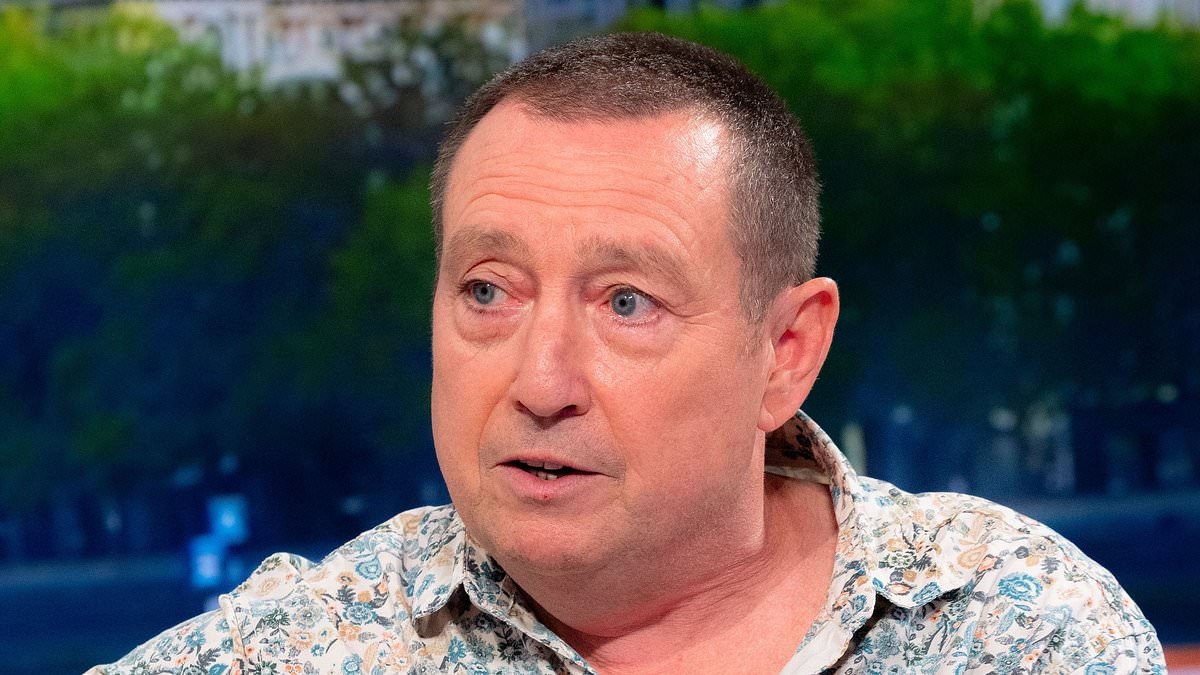 Grange Hill's Zammo star shaken by cancer scare after 'really common' symptom many consider harmless - issuing stern warning to fans