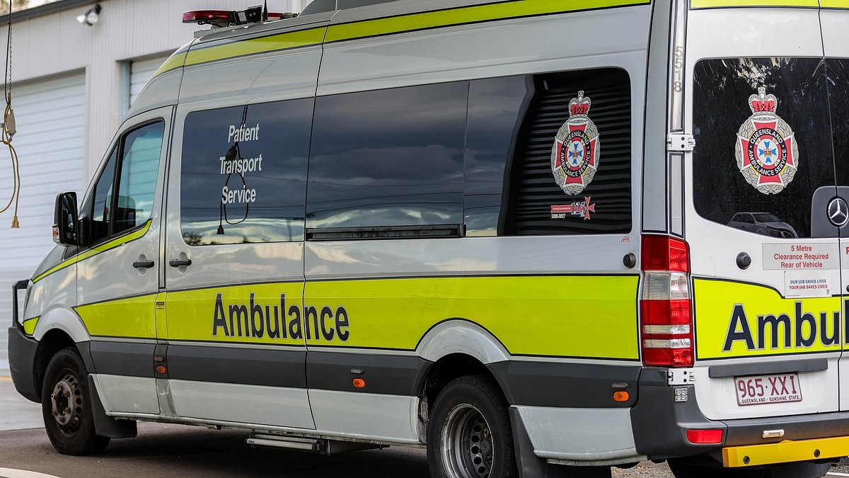 BREAKING NEWS Paraglider plunges 20 metres to his death at Mena Creek