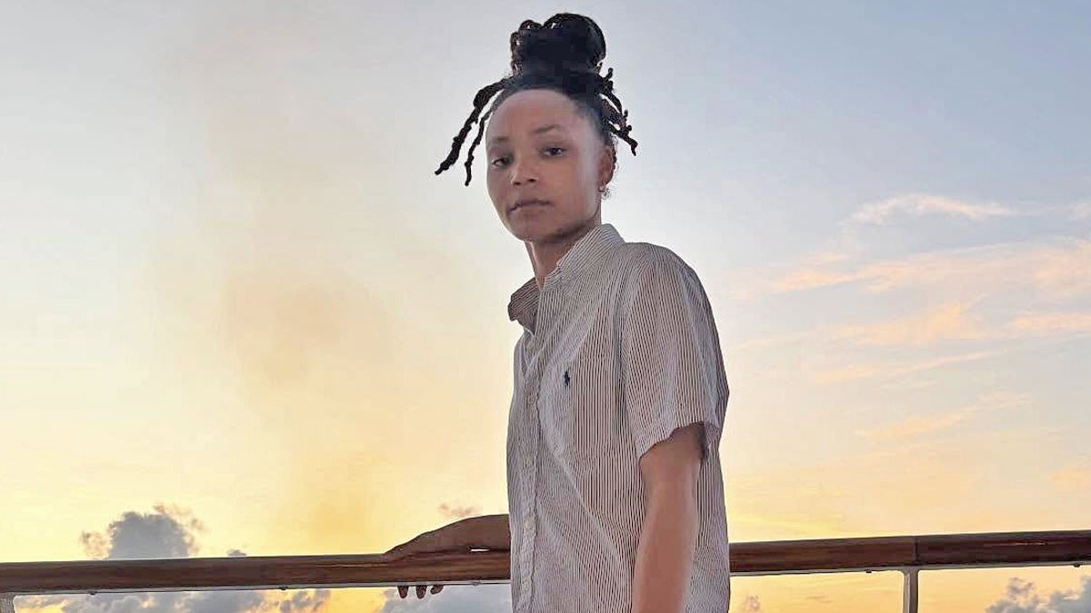 Royal Caribbean has woman detained during voyage after outrageous threat