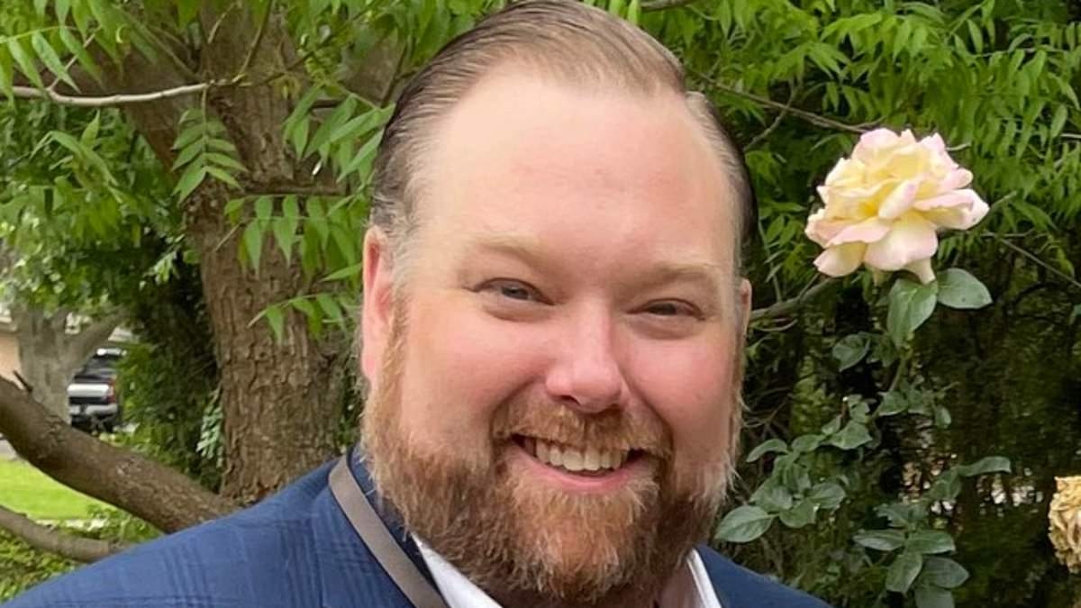 Father swept away after he refused to give up 'babies' while clinging to tree during Texas flood