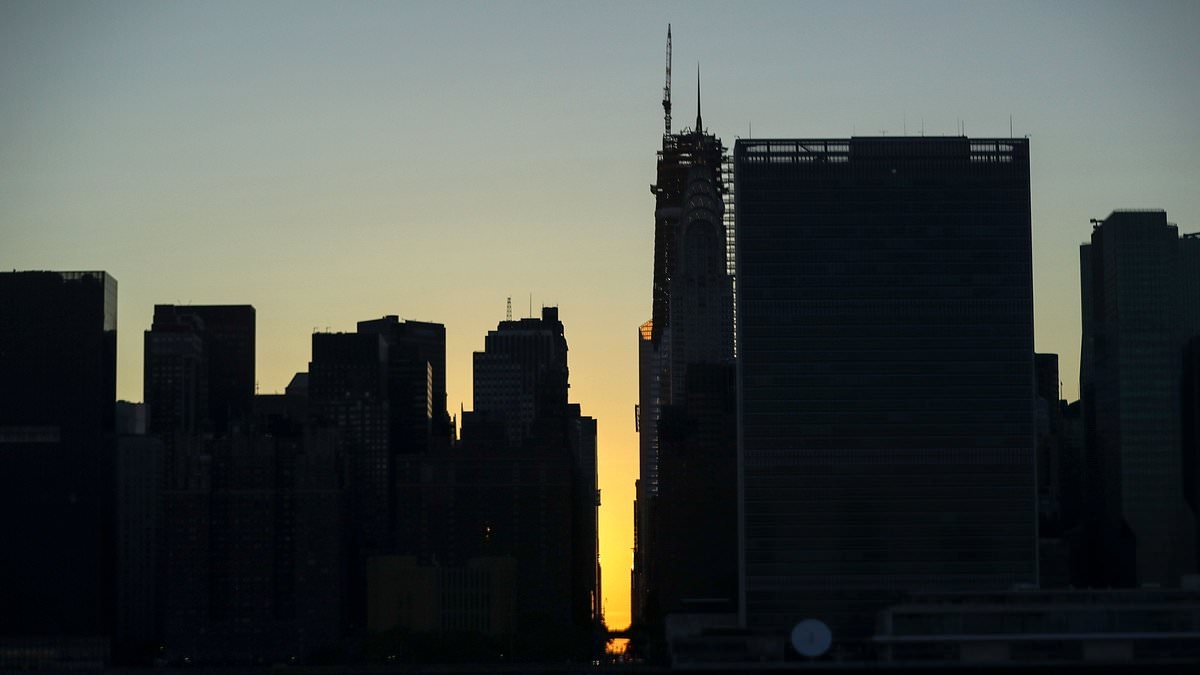 Blackout crisis looms as Americans may face full month of outages