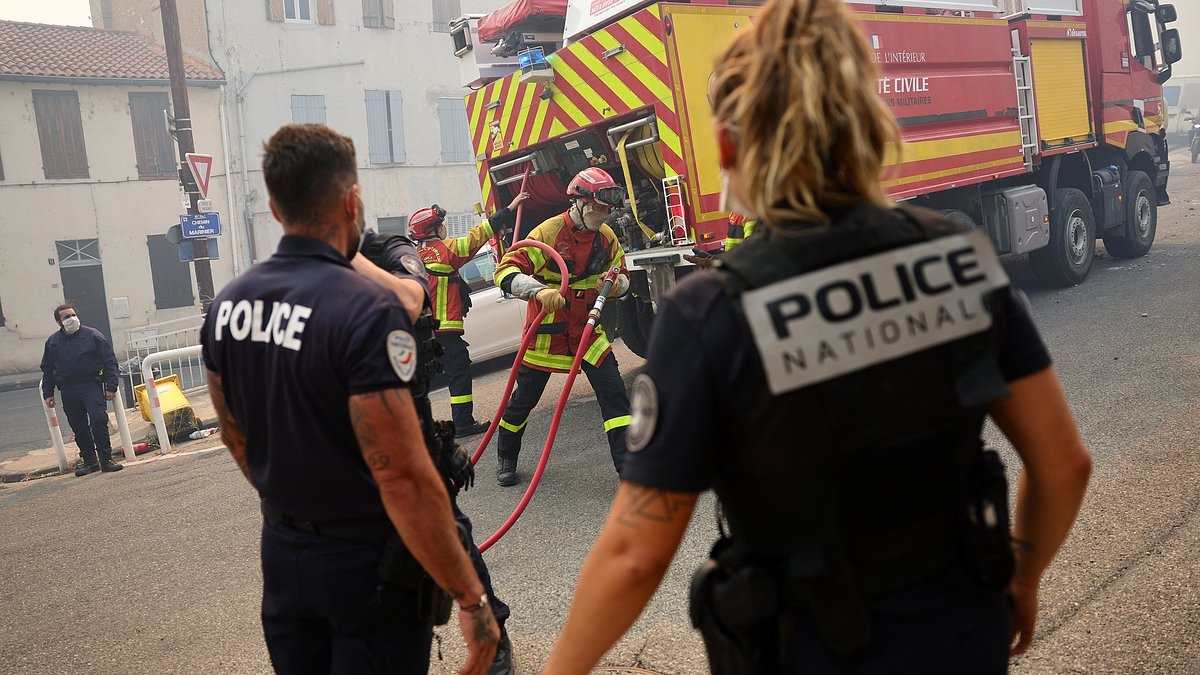 Marseille fires injure dozens as Mayor urges lockdown amid threat
