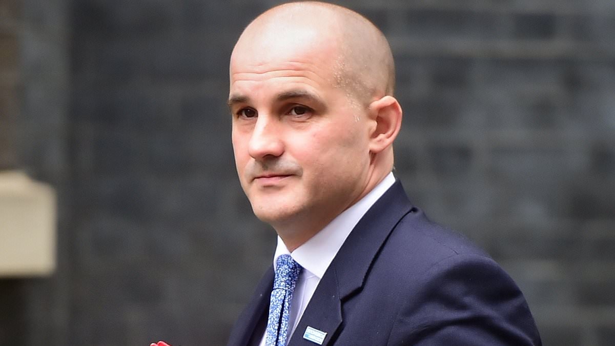 Ex-Tory chairman Sir Jake Berry defects to Reform UK and declares it is 'the last chance to pull Britain back'