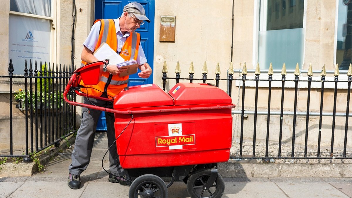 Royal Mail gets green light to scrap second class post on Saturdays