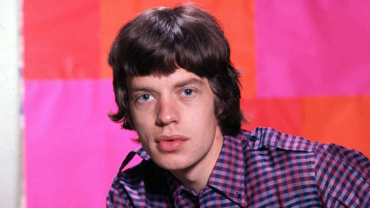 The Queen's Mick Jagger knighthood snub: EPHRAIM HARDCASTLE