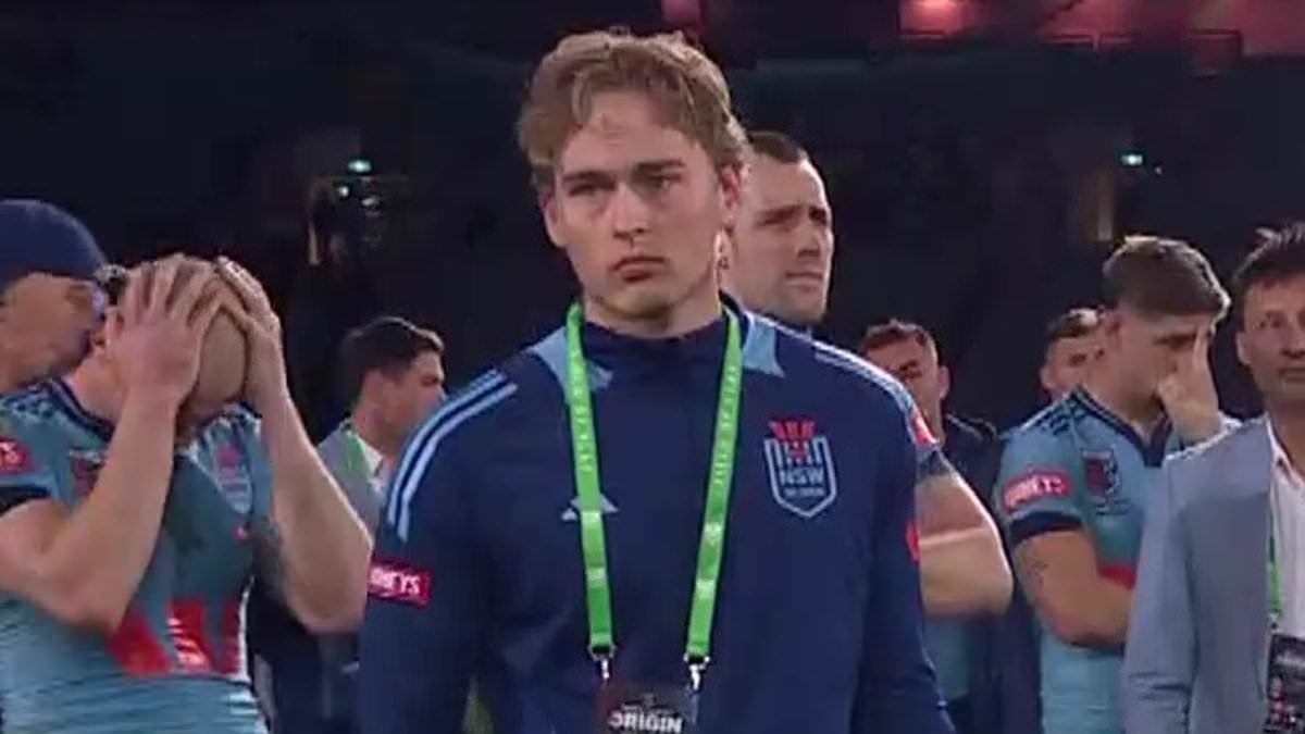 Heartthrob steals the show at State of Origin - and he's not a footy player