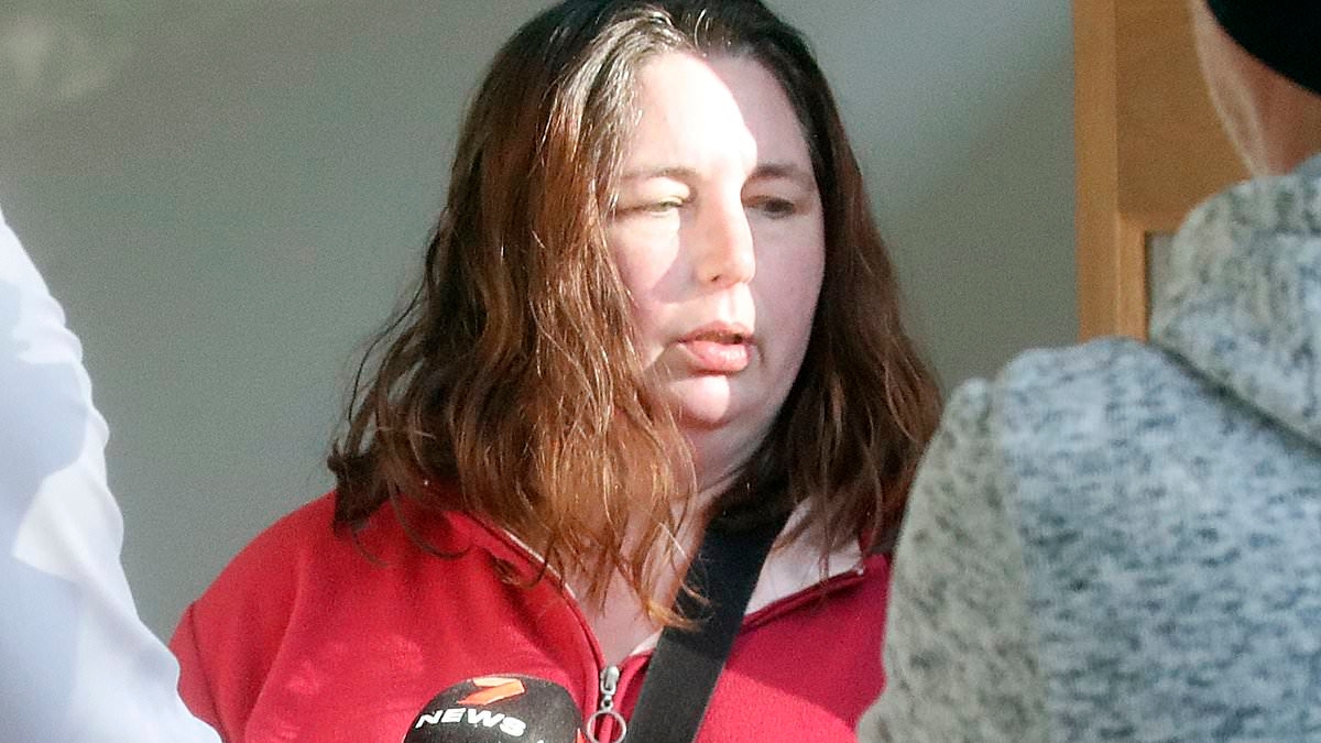 EXCLUSIVE One tell-tale sign at a murder scene always has police suspecting the wife... An ex-detective tells JONICA BRAY how Erin Patterson left herself exposed from the day of the fatal lunch