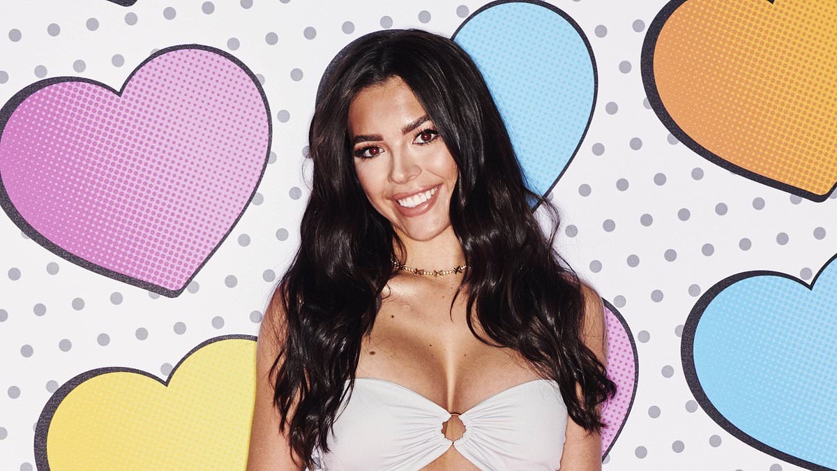 EXCLUSIVE Love Island has lost its mojo and should be rested, says super fan SARAH PACKER who outlines 10-point plan to restore dating show to past glories - and that includes axing narrator Iain Sterling
