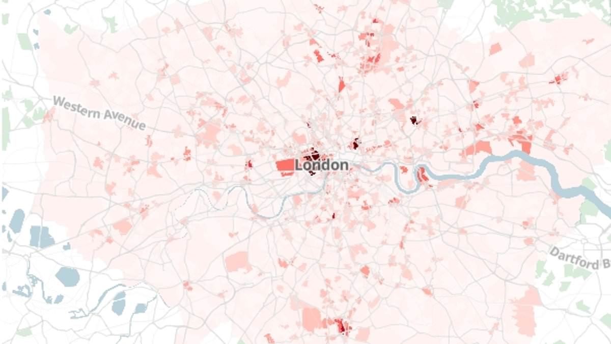 EXCLUSIVE London's no-go neighbourhoods: Pockets of the capital with highest knife crime offences revealed - as reports hit a another consecutive record high
