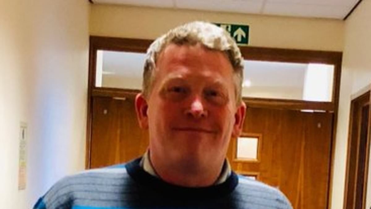 Village GP is struck off after sending barrage of abuse to female colleague in drunken late-night phone calls