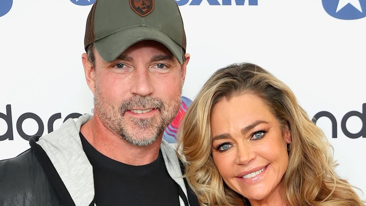 Denise Richards' estranged husband Aaron Phypers ditches wedding ring as he is BLASTED by Housewives stars