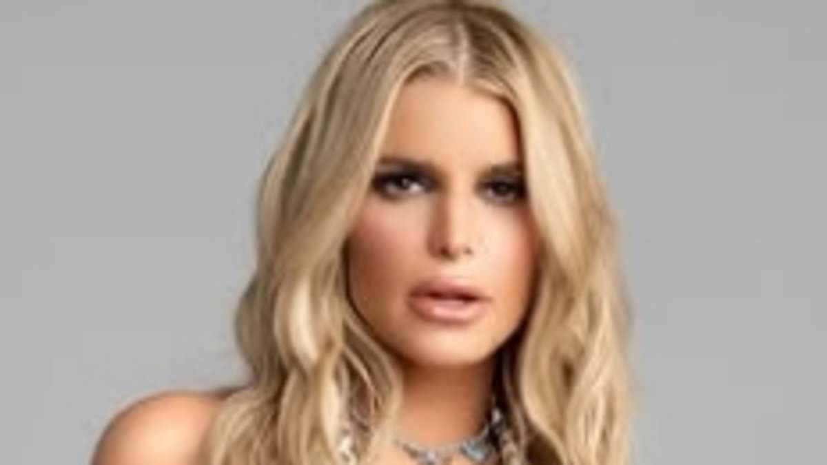Jessica Simpson doesn't look like this anymore as she ditches her most iconic feature on 45th birthday