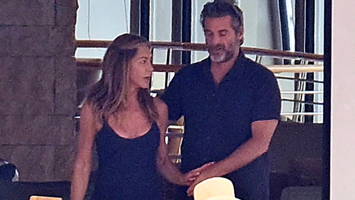EXCLUSIVE Embarrassing illness Jennifer Aniston's hunky health guru boyfriend kept secret