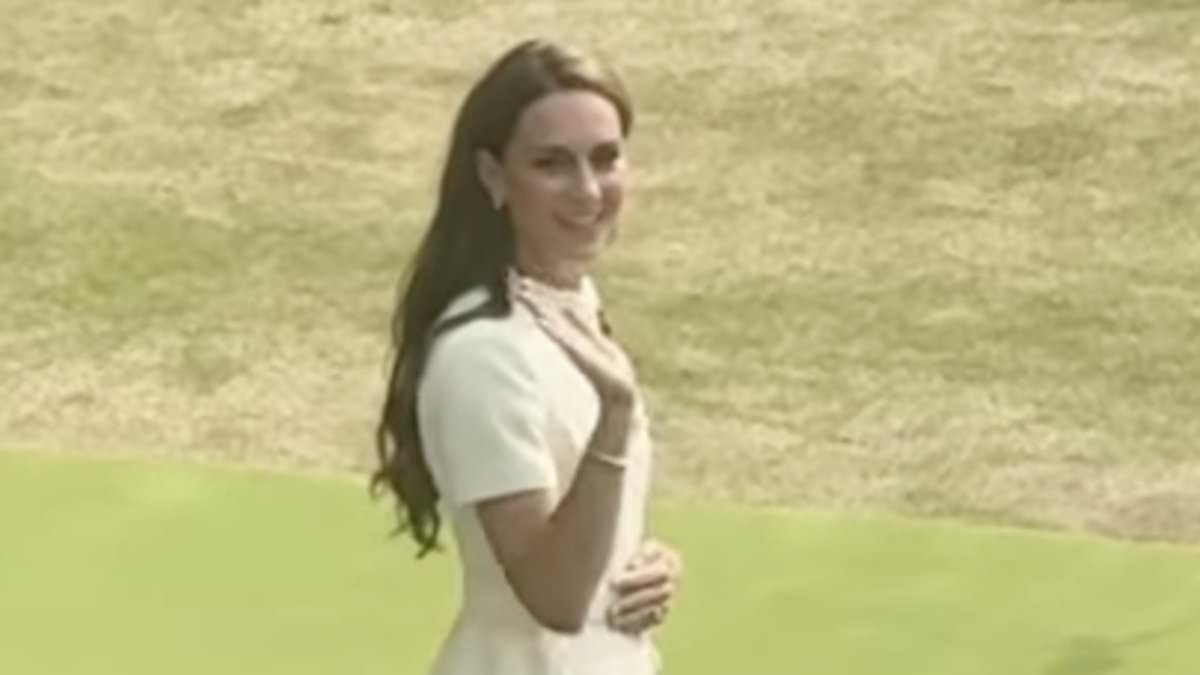 Kate Middleton delights royal fans after waving to starstruck Wimbledon spectator who called out to her on Centre Court