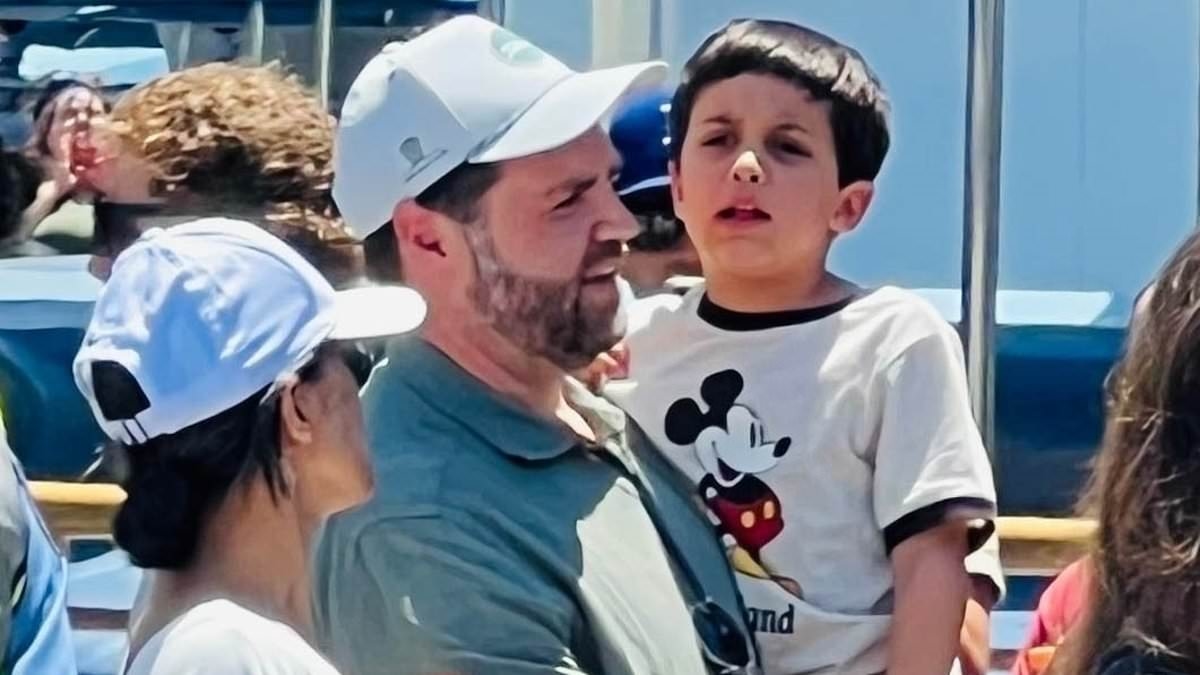 JD Vance brushes off Gavin Newsom's taunting after liberal tried to bash his family vacation to Disney