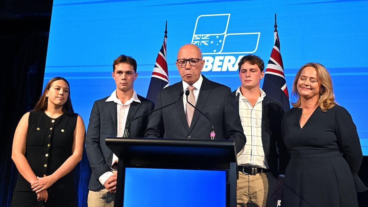 What is Peter Dutton doing THERE? Former Liberal leader spotted in unexpected location
