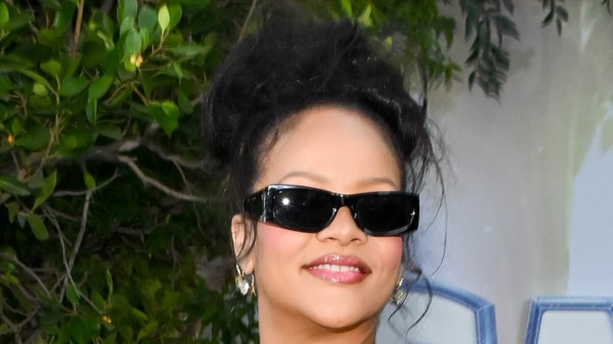 Pregnant Rihanna makes red carpet debut with both sons at the Smurfs premiere in LA