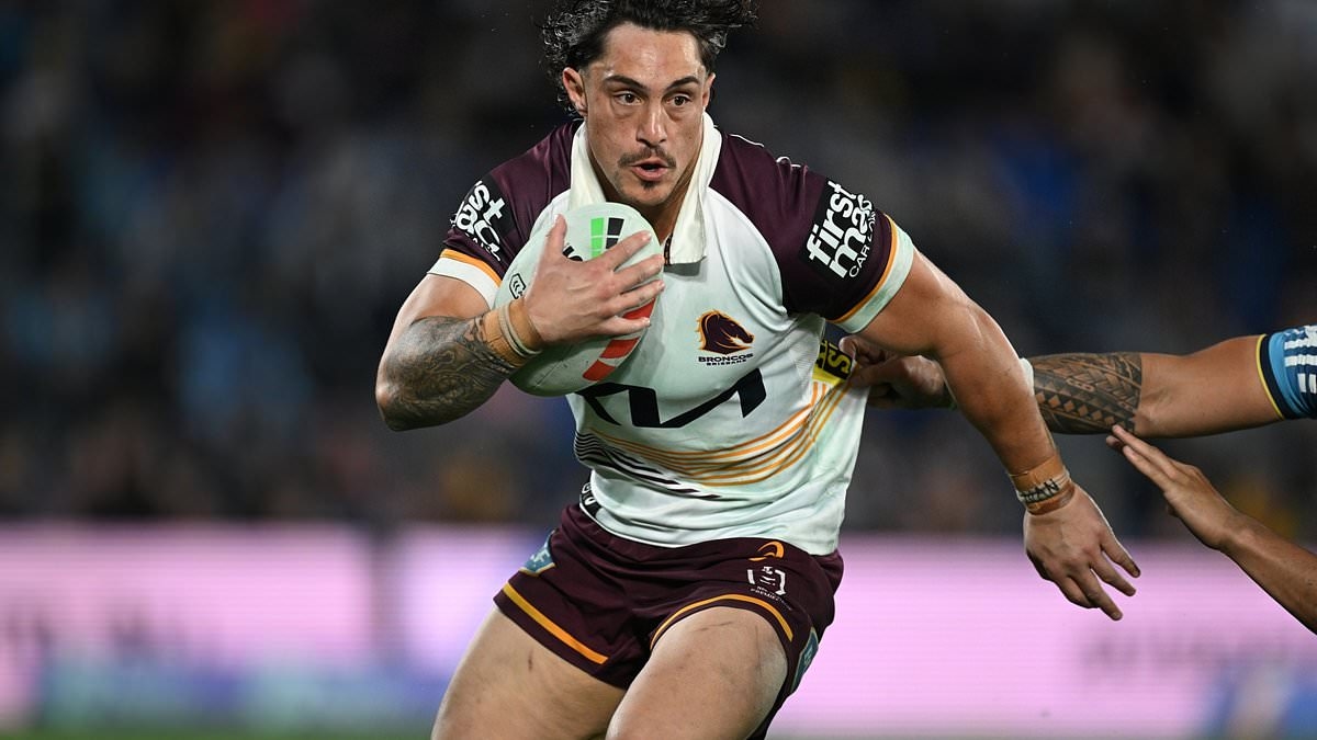 Brisbane Broncos fan's VERY cheeky reference to Kotoni Staggs sex tape during win over Gold Coast Titans
