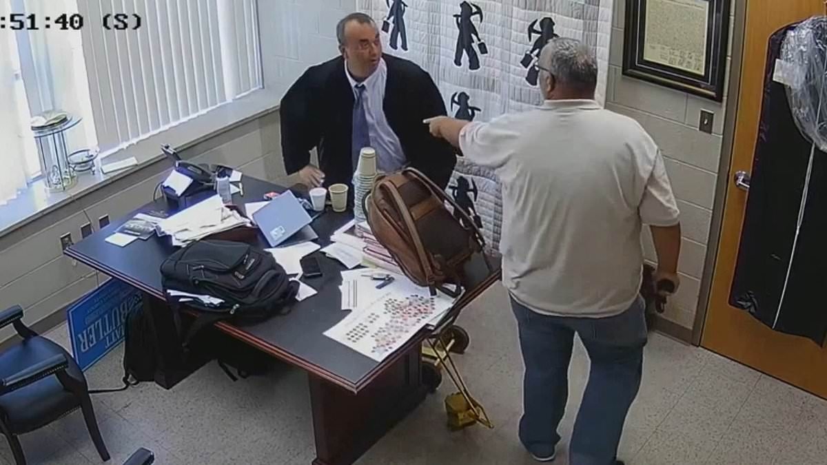Explosive new video shows what happened in moments before Kentucky sheriff shot judge best friend