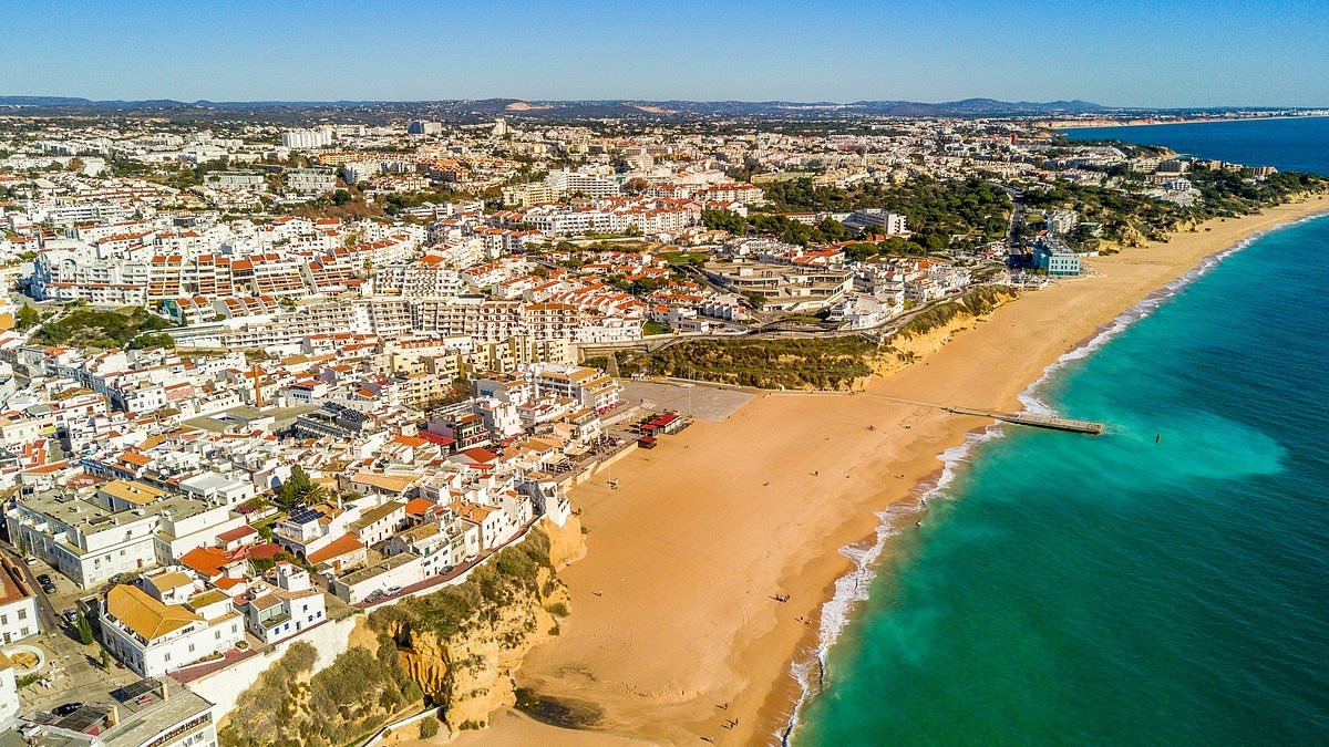 BREAKING NEWS Two British tourists are dead 'after jumping into hotel pool after a night out' in Portugal