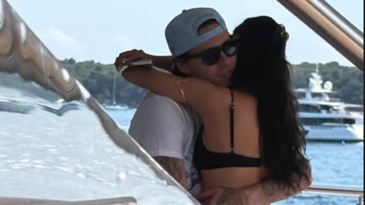 Nicola Peltz doubles down amid ongoing Beckham feud as she declares husband Brooklyn 'her everything' in loved up post
