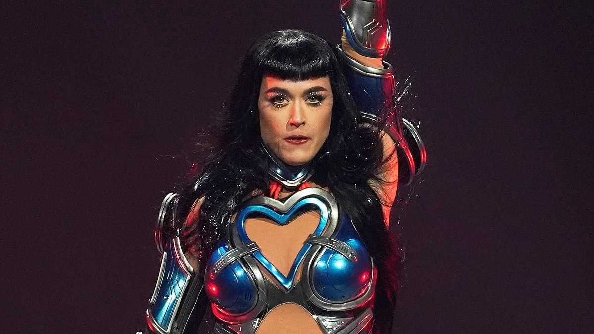 Katy Perry is overwhelmed with emotion during LA concert amid Orlando Bloom split