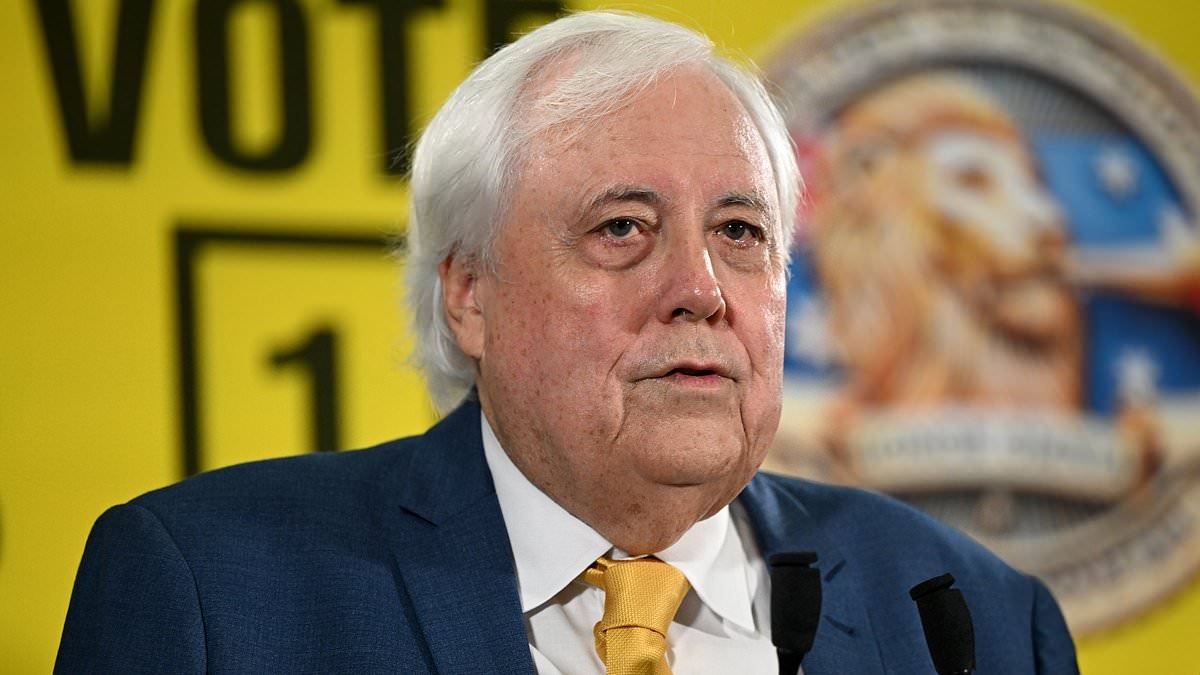 Aussies urged to monitor their bank accounts for 'suspicious activity' after Clive Palmer hacked by cybercriminals