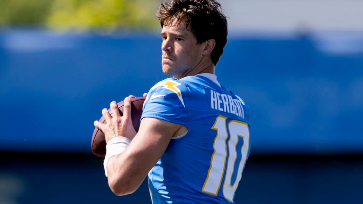 Justin Herbert shocks his Chargers teammates with new hack that left him looking like a 'vampire'