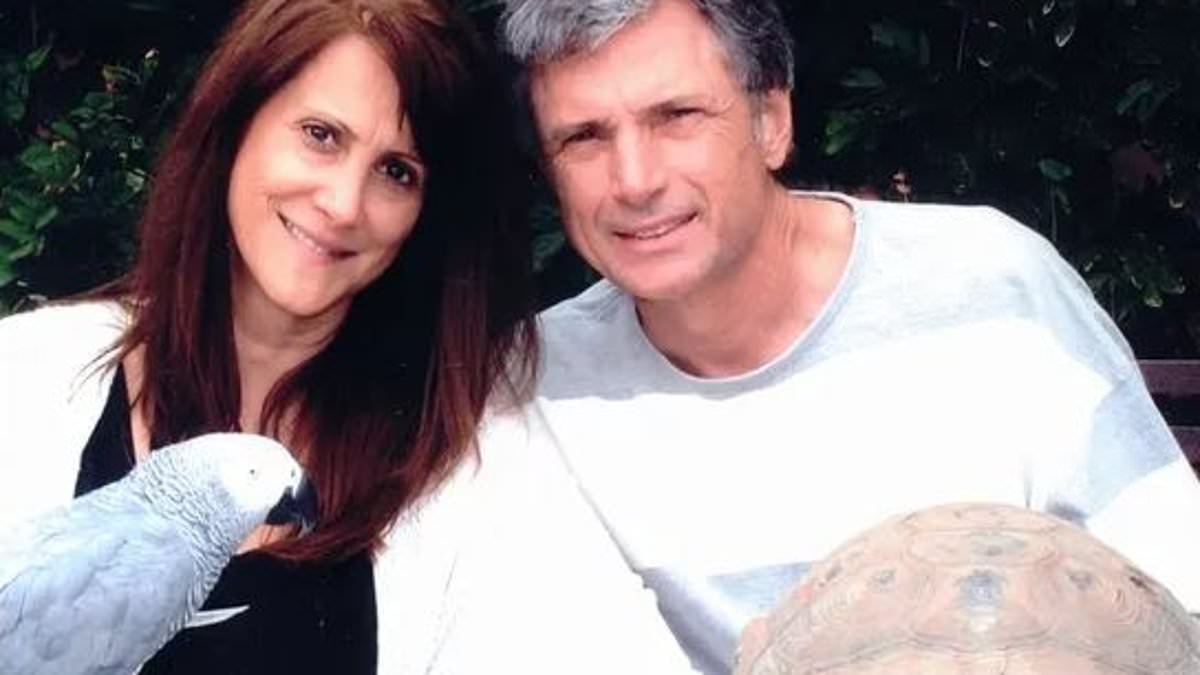 American Idol exec and her husband lay murdered inside mansion for FOUR DAYS before being found... despite 911 call on day of burglary