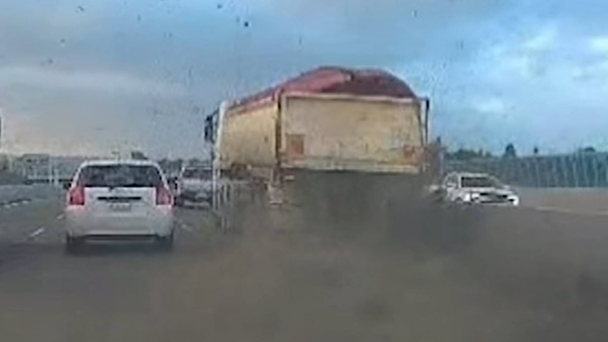 Drivers blinded after trunk dumps wall of cement on Tonkin Highway, WA