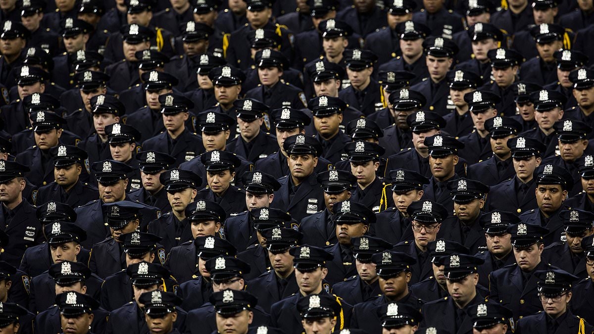 Criminals hired as cops in major Democrat city 'after rogue officer lets them through the net'