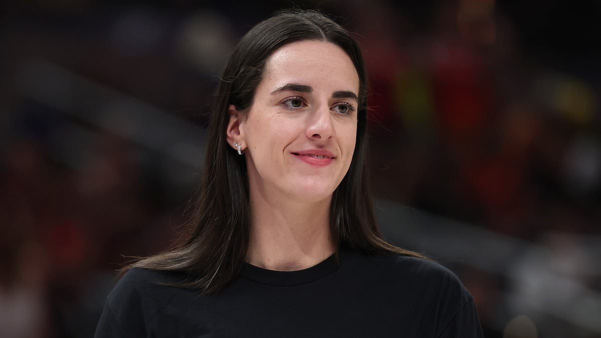 BREAKING NEWS Caitlin Clark and WNBA stars make stunning protest against their pay before All-Star game