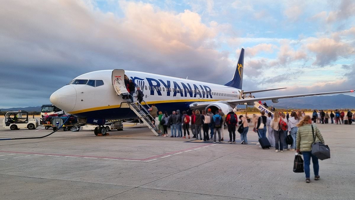 Now Ryanair pay staff bonuses to catch out passengers with oversized cabin bags - after EasyJet introduced similar incentive