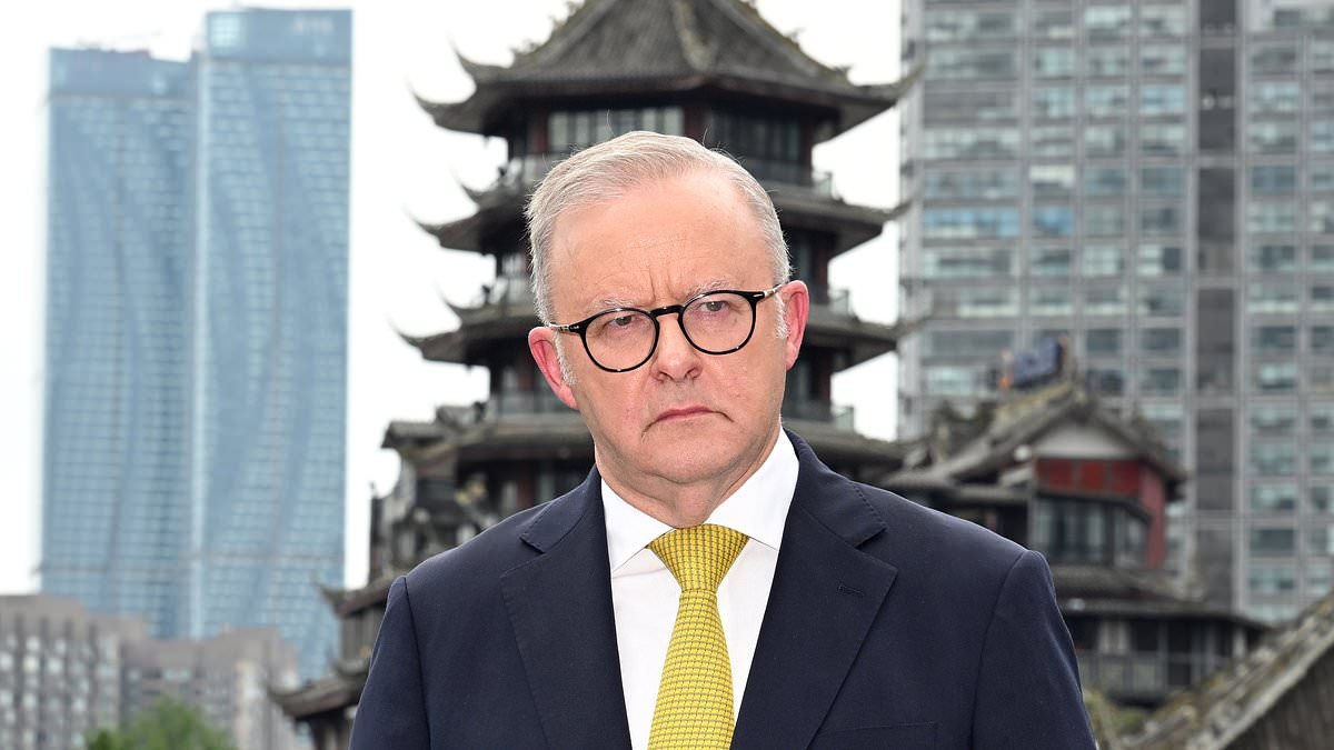 Catastrophic new poll shows support for one major party has plummeted to 40-year-low