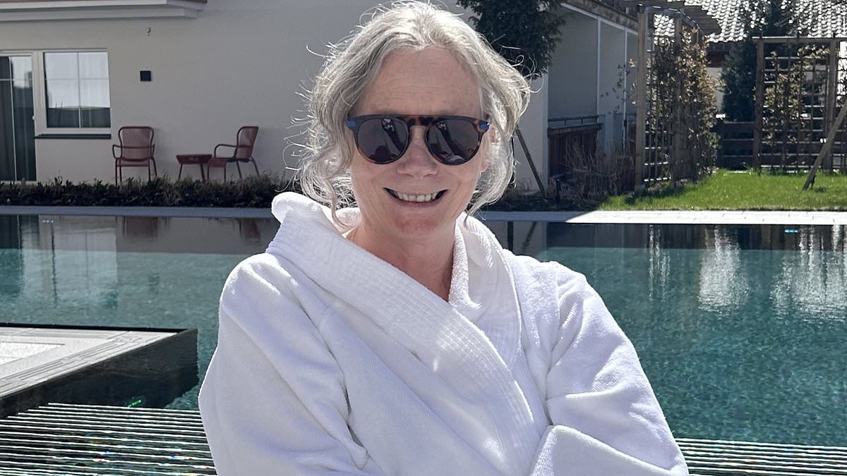 Diet that sheds weight fast by eating MORE: This easy plan was made to help cancer patients - then doctors realised its amazing benefits. JANE ALEXANDER tried it and couldn't believe how much she lost...