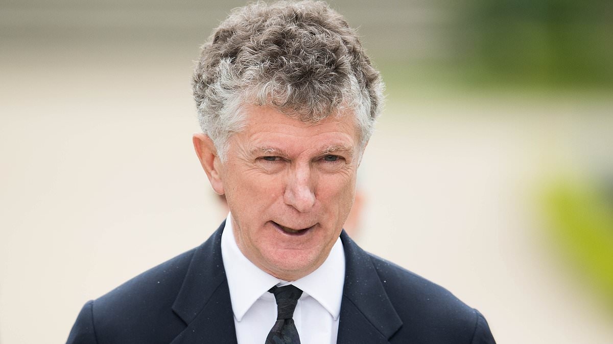 When WILL this serpentine creature now given such power by Starmer be forced to answer for his actions?: STEPHEN GLOVER