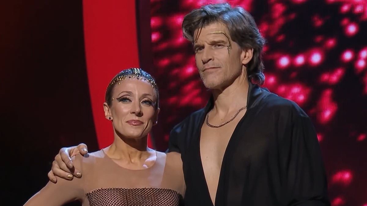 Fans furious after Osher Günsberg's fiery Dancing With The Stars meltdown: 'Check your ego'