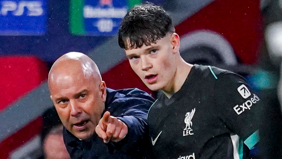 Liverpool youngster rated highly by Arne Slot closes in on new long-term deal - after making last impression on Reds boss