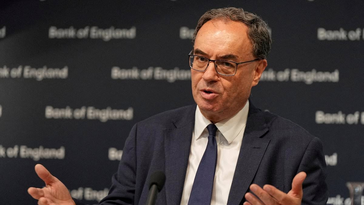 Bank of England Governor Andrew Bailey hits back at Rachel Reeves over regulation