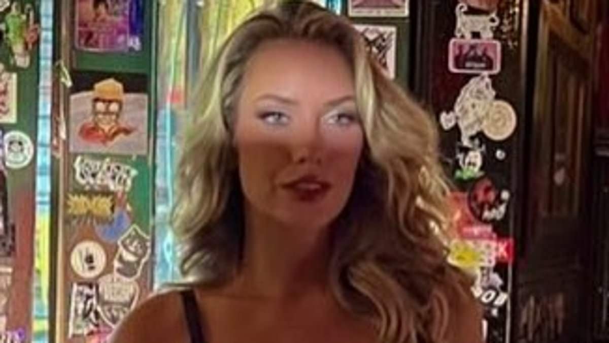 Paige Spiranac stuns in racy outfit for Travis Kelce and brother Jason's beer brand