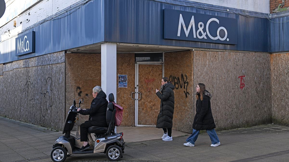 Suella Braverman leads campaign against plan to house asylum seekers in 'zombie apocalypse town' with 'Britain's worst high street'