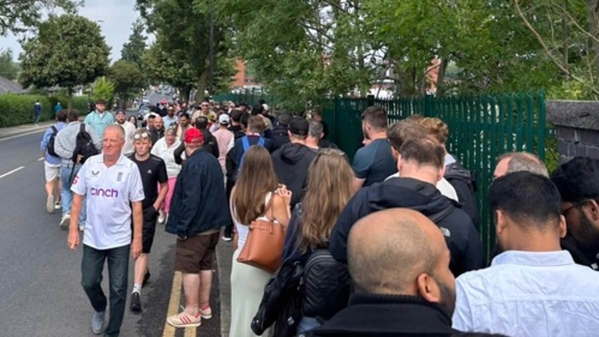 Lancashire blame fans for turning up late with thousands left queuing outside Old Trafford as England and India began the fourth Test