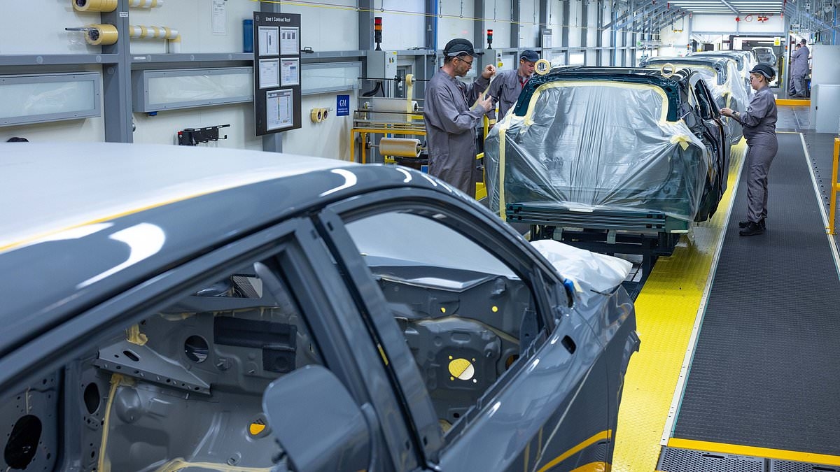 Vehicle production in Britain sinks to lowest level since 1953