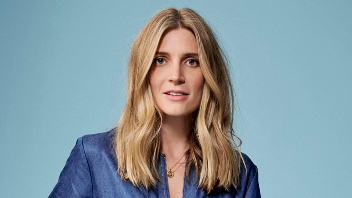 Ultimate guide to the M&S sale, by top fashion editor DINAH VAN TULLEKEN. The cyber hack meant the best pieces didn't sell out - these are the 21 picks every woman needs